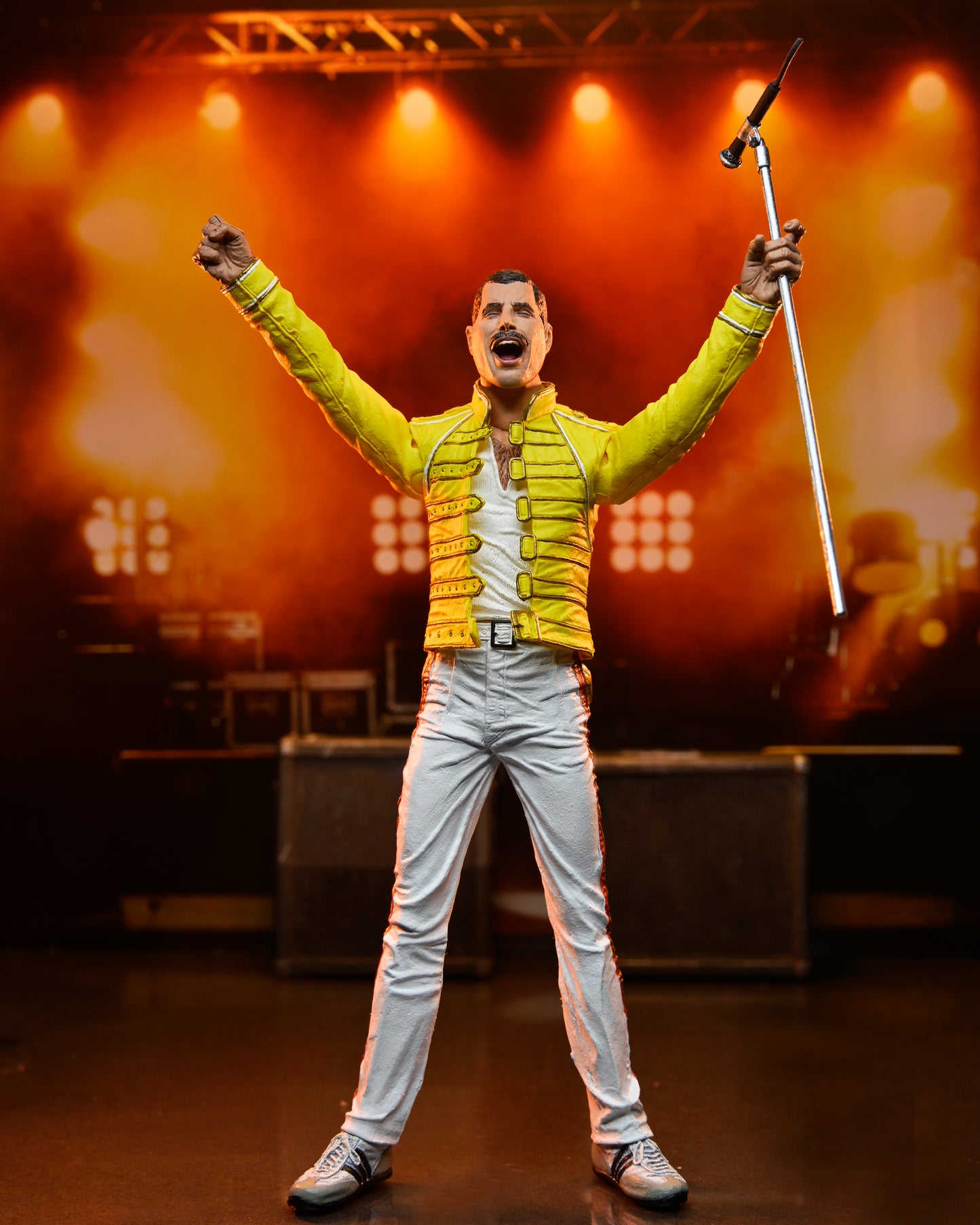 NECA 7" Scale Action Figure Queen Freddie Mercury