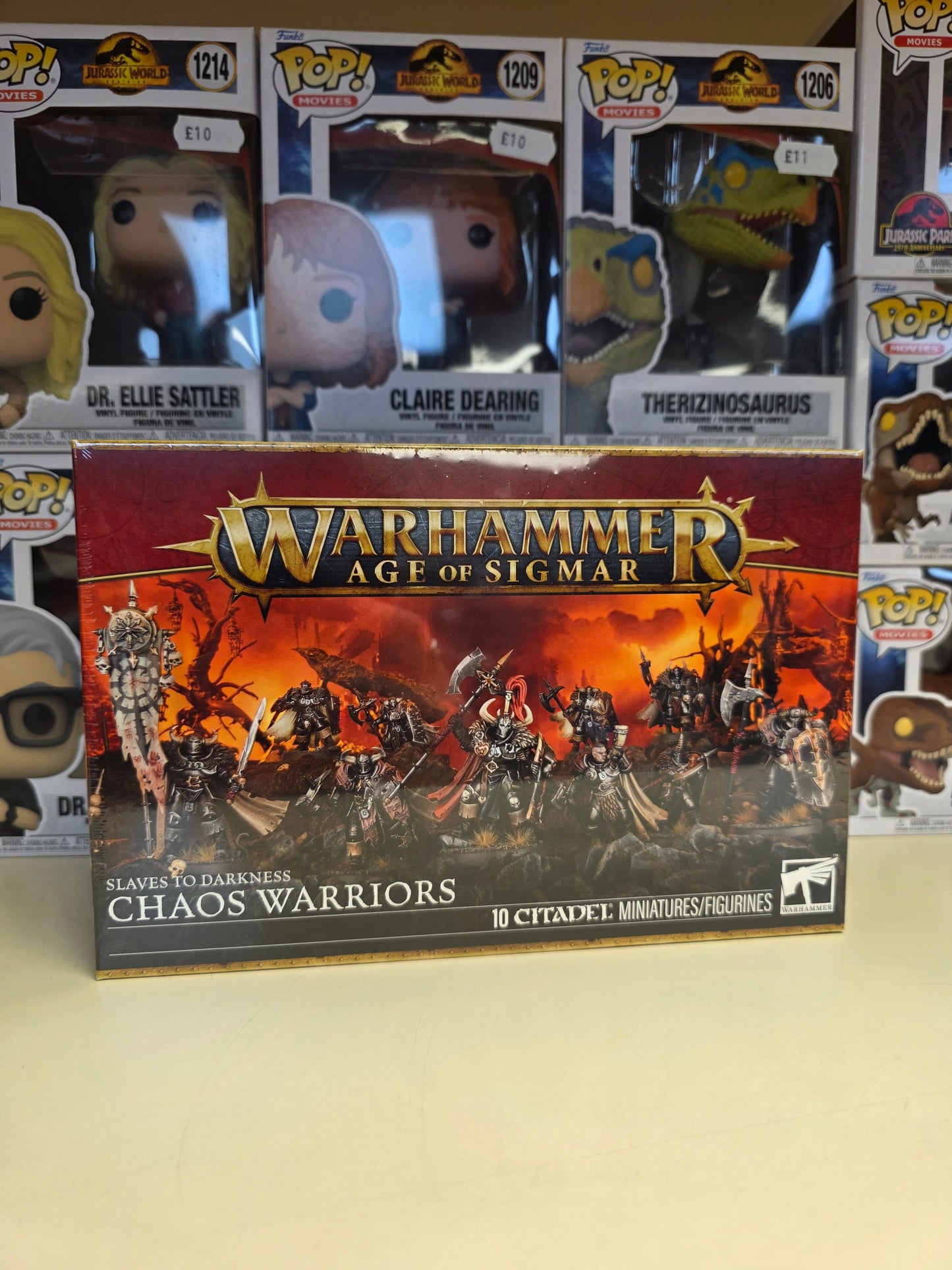 Warhammer Age of Sigmar Slaves to Darkness Chaos Warriors Warhammer Miniature product image