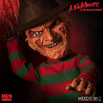 MEZCO 15" Mega Scale with Sound A Nightmare on Elm Street Freddy Krueger