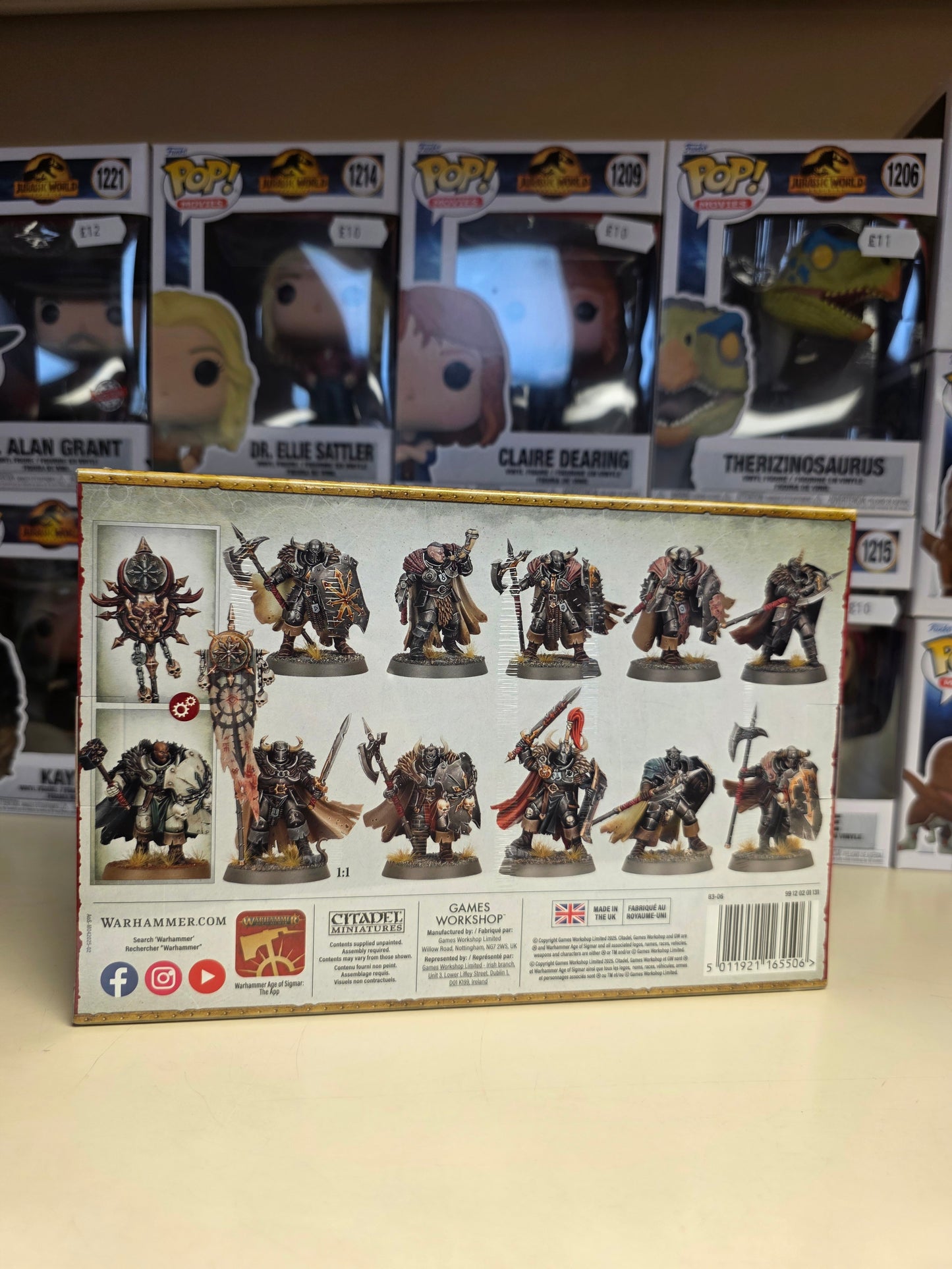 Warhamner Age of Sigmar - Slaves to Darkness: Chaos Warriors